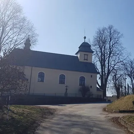 Semesterbostad Chalupa Olesna